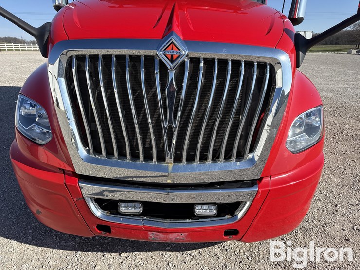 2019-international-lt-image-10