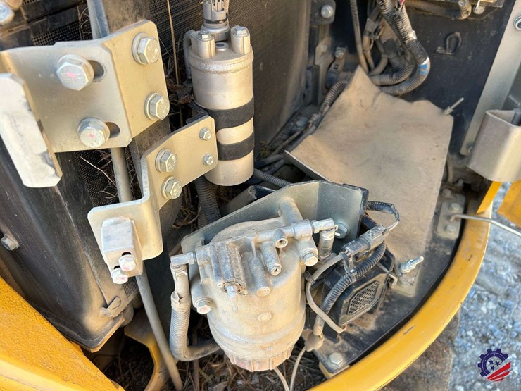 2021-deere-60g-image-60