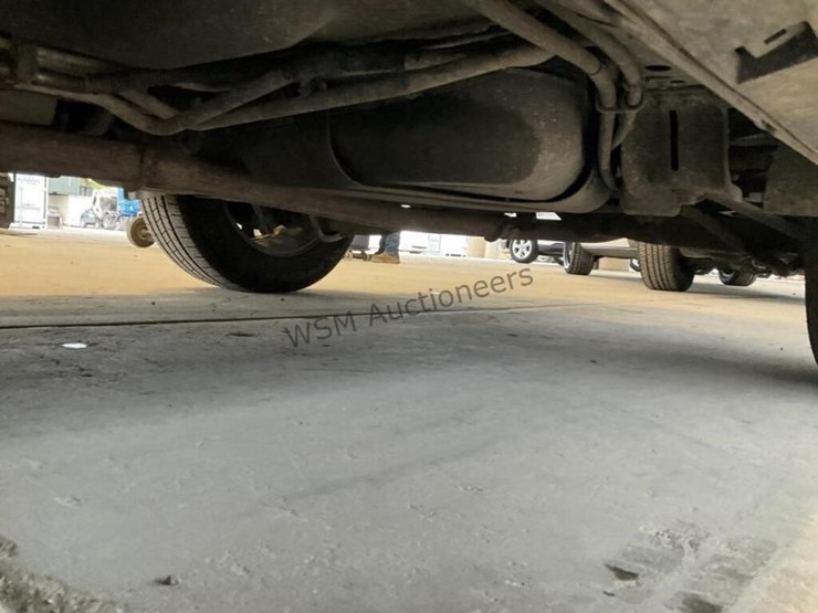 2016-ford-explorer-xlt-image-29