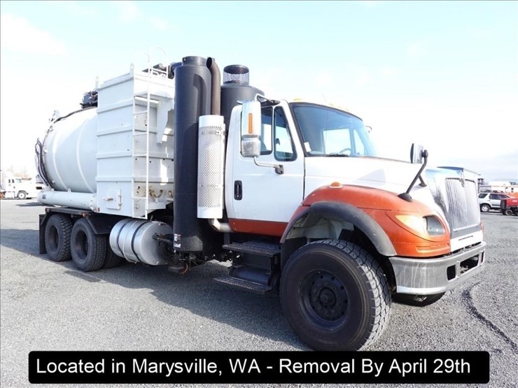 2005-international-7600-image-47