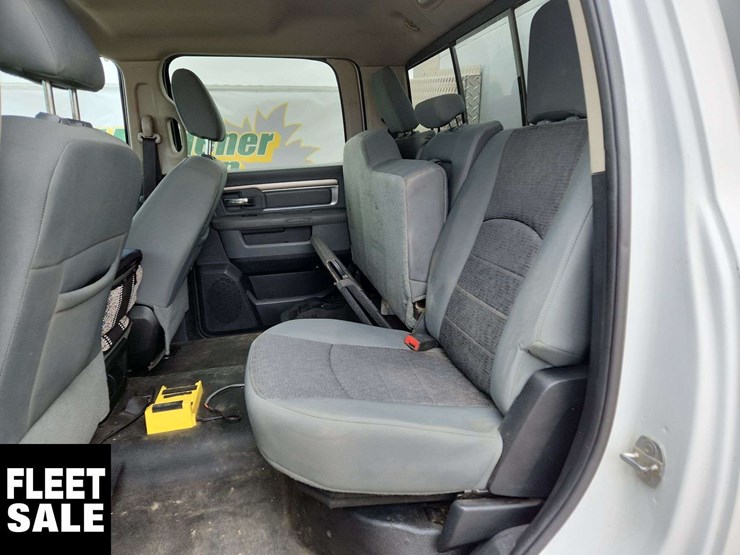 2015-ram-5500-slt-image-22