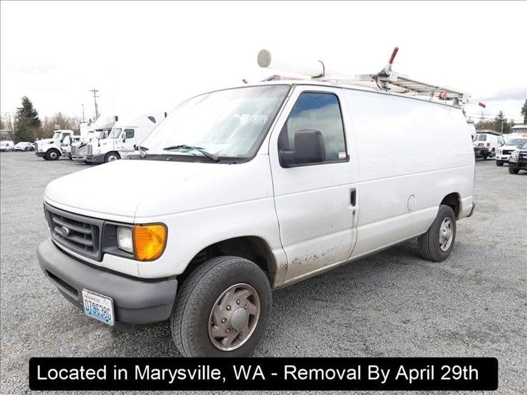 2006-ford-e250-image-1