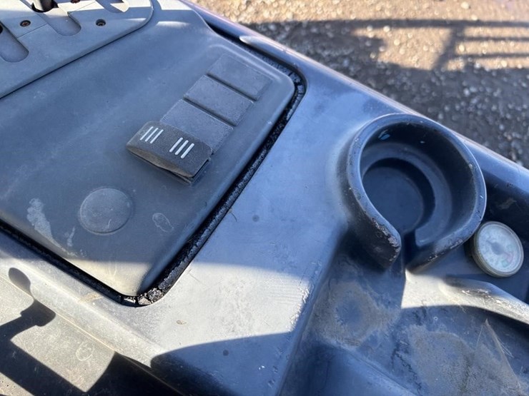 doosan-g30e-5-image-24