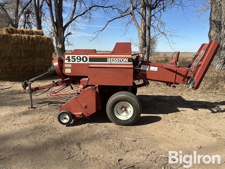 1993-hesston-4590-image-8
