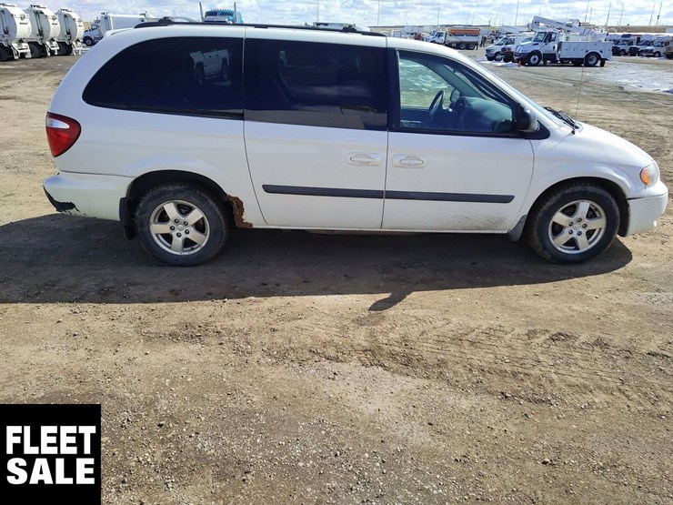 2007-dodge-grand-caravan-image-8