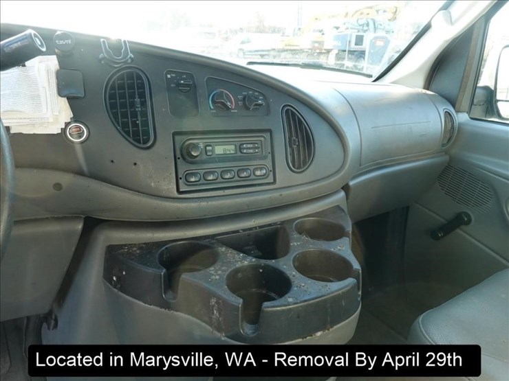 2006-ford-e250-image-2