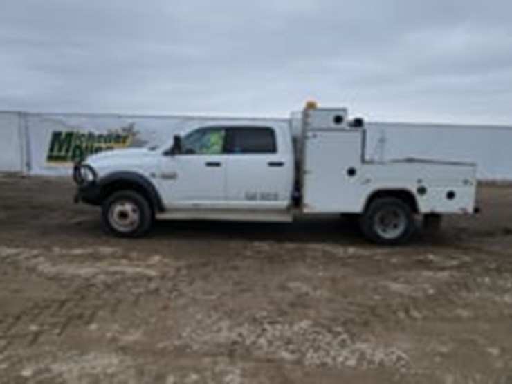 2015-ram-5500-slt-image-5