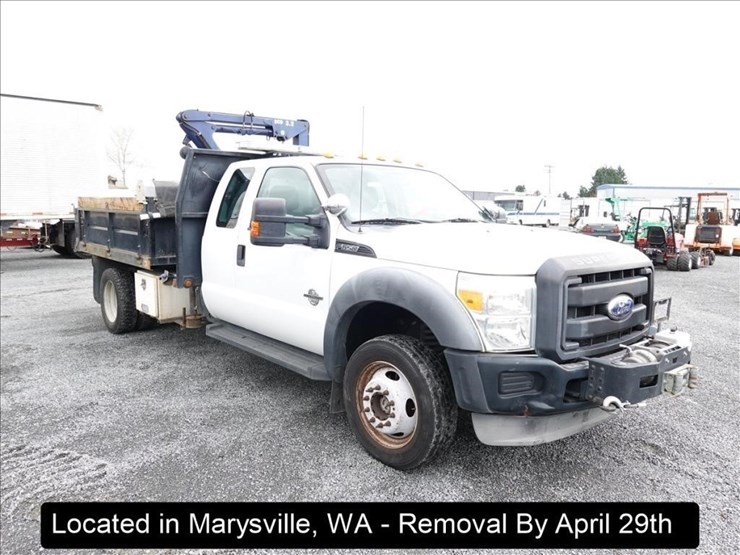2011-ford-f550-image-29