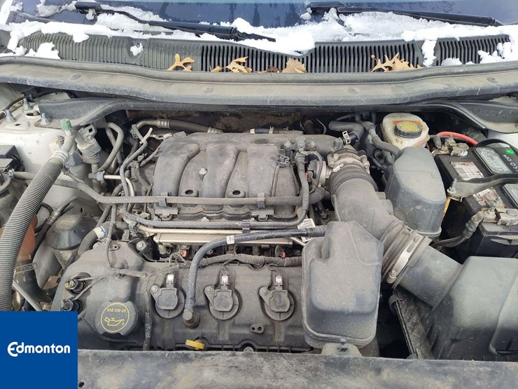 2019-ford-explorer-image-22