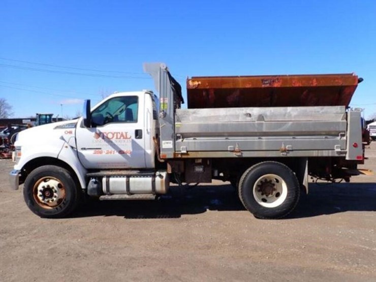 2016-ford-f750-image-7