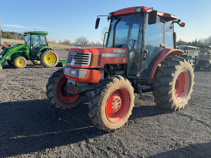 kubota-m9000-image-1