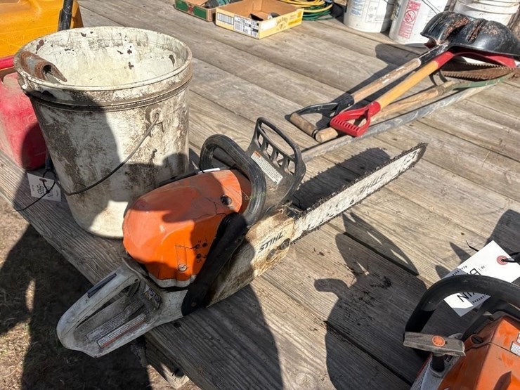 stihl-ms391-chainsaw-image-4
