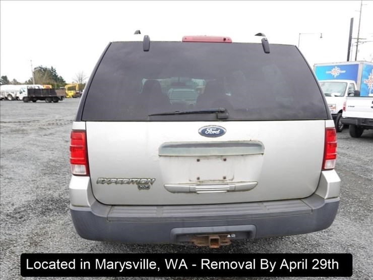 2005-ford-expedition-xlt-image-23