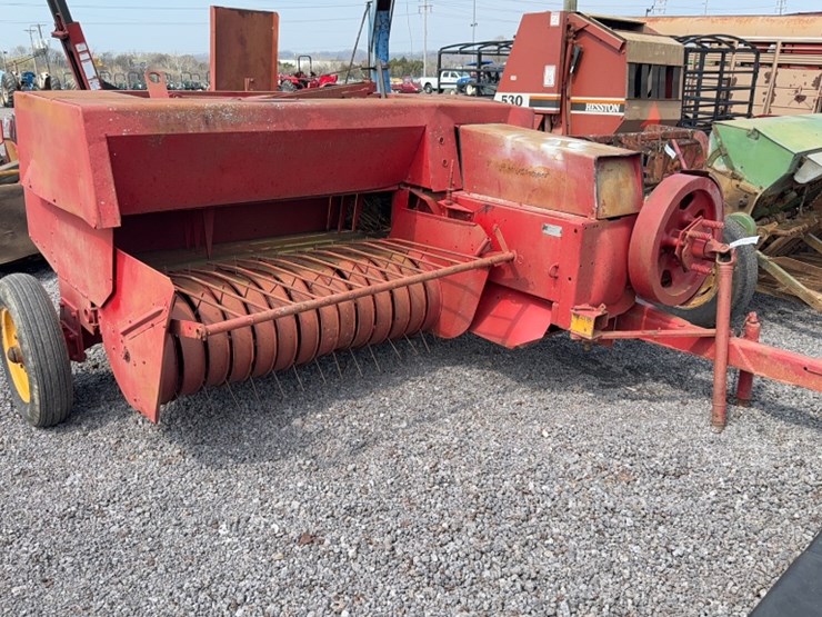 massey-ferguson-120-image-2