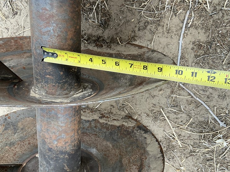 john-deere-210-image-16