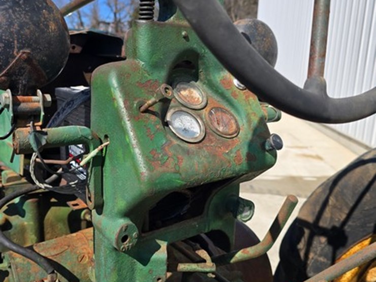 john-deere-model-a-image-32