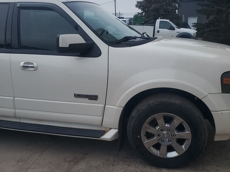 2007-ford-expedition-image-3