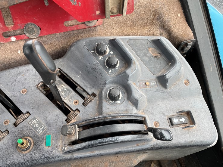 1998-new-holland-8670-image-44