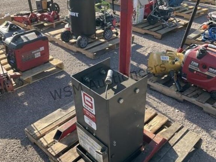 gray-quickpac-qp-50-oil-filter-crusher-image-2