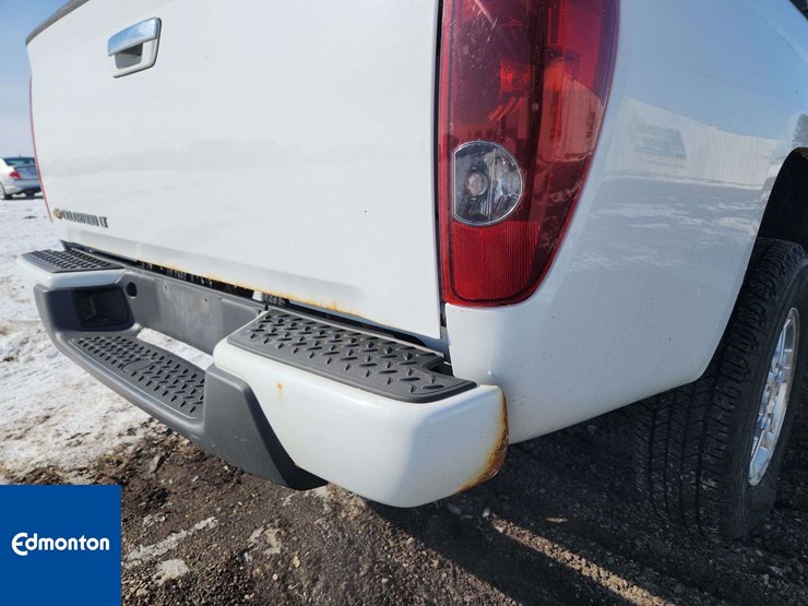 2012-chevrolet-colorado-image-33