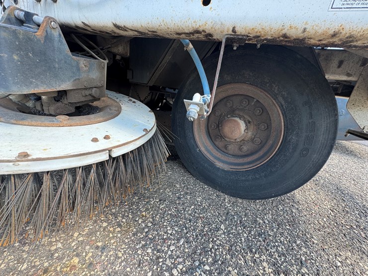 2004-johnston-mx450-image-28