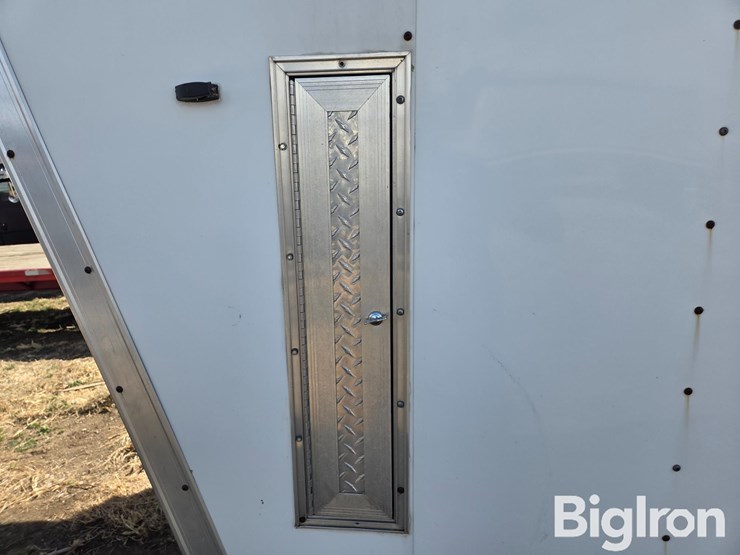 2008-middlebury-t/a-gooseneck-enclosed-trailer-image-13