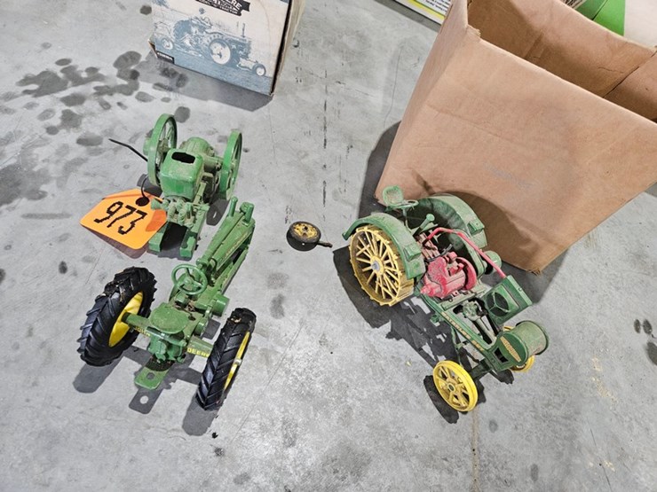 #973-•-box-of-assorted-small-toy-tractors-image-1
