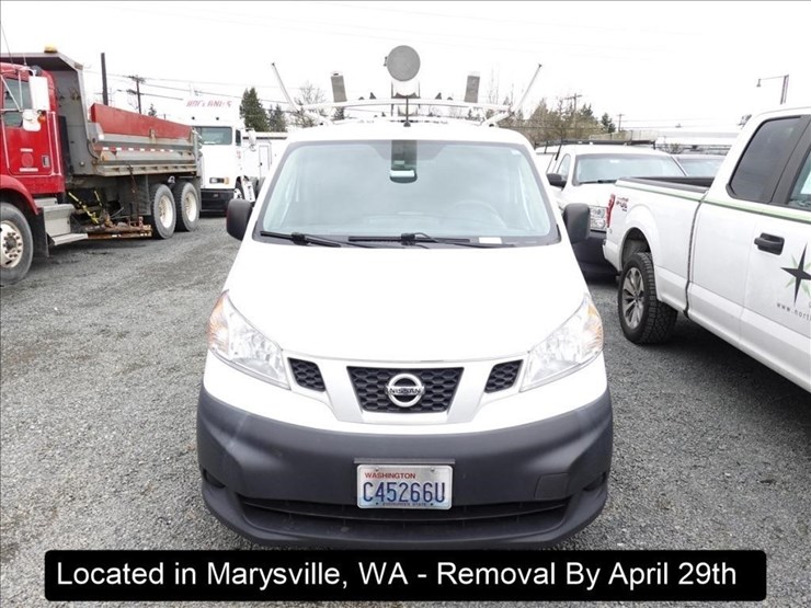 2017-nissan-nv200-image-9