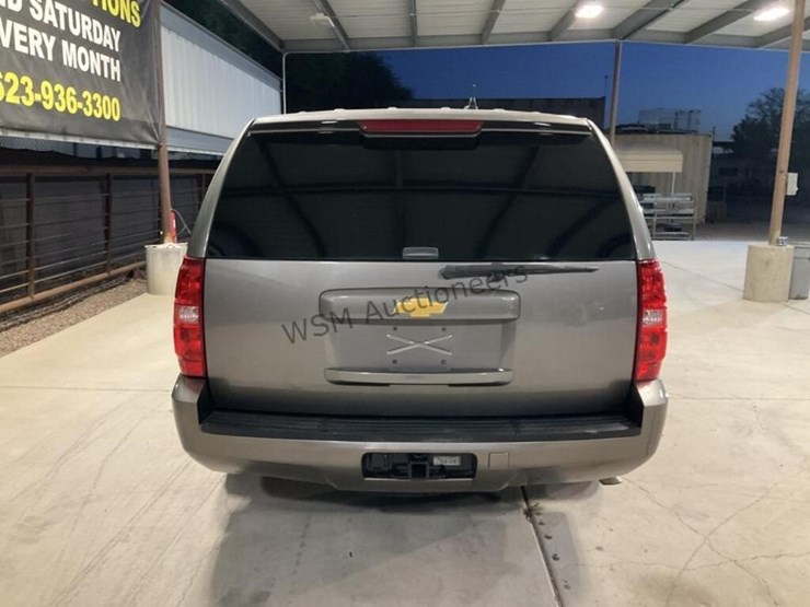 2012-chevrolet-tahoe-image-6