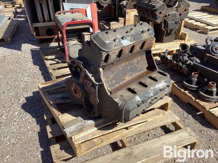 chevrolet-496-image-1