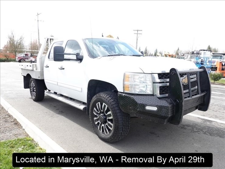 2011-chevrolet-3500-image-20