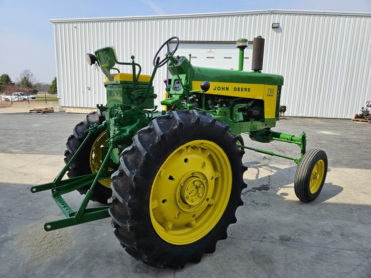 1959-john-deere-730-image-5
