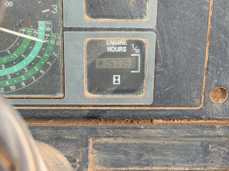 #3033-•-case-5220-tractor-image-21