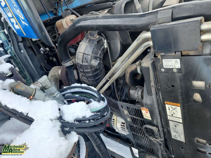 2015-new-holland-t6.155-image-29