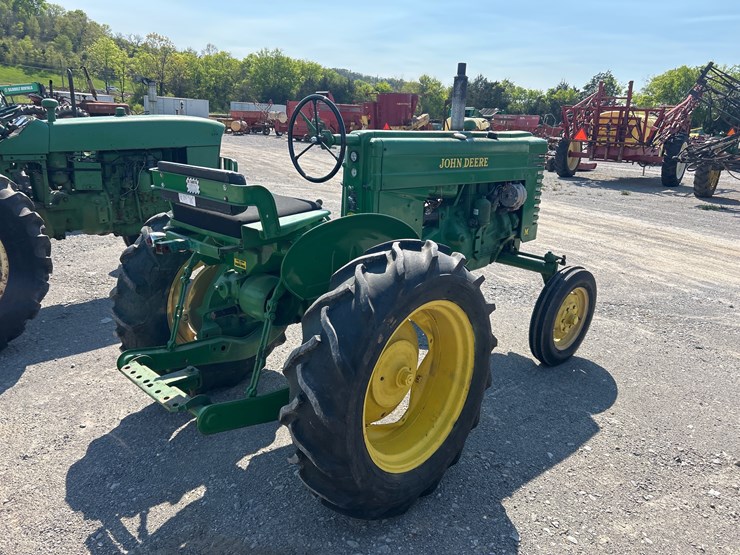 john-deere-m-image-5