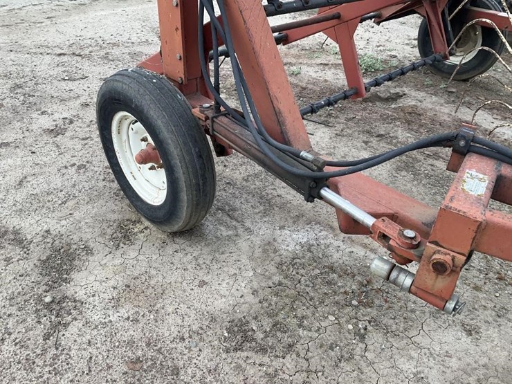 h-&-s-hay-machine-ii-image-14