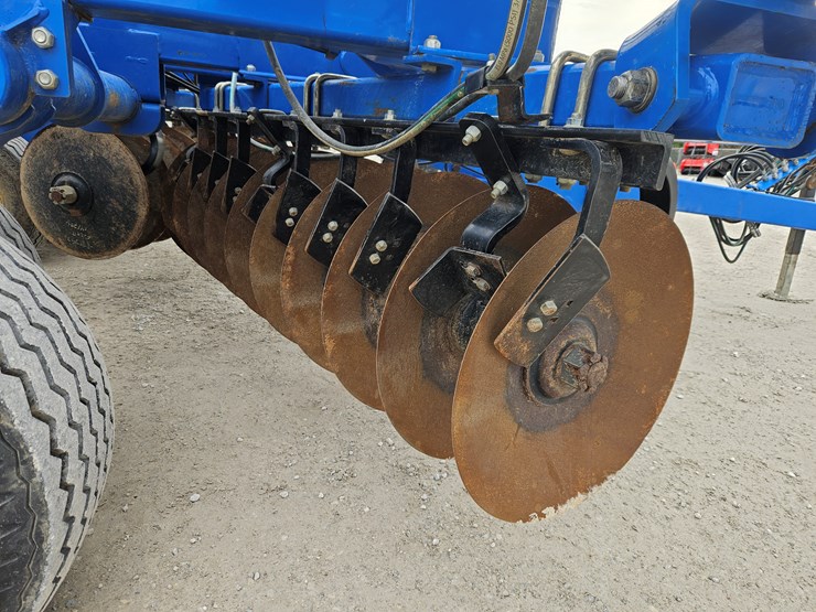 2013-landoll-6230-33-image-16