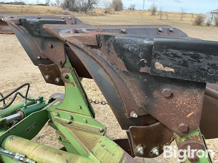 john-deere-4200-image-17