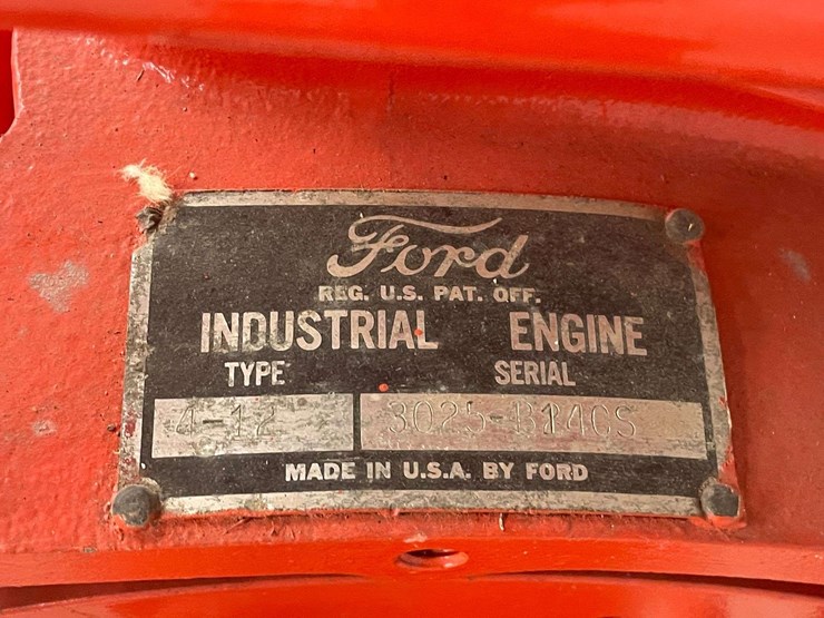 1950-ford-8n-image-39