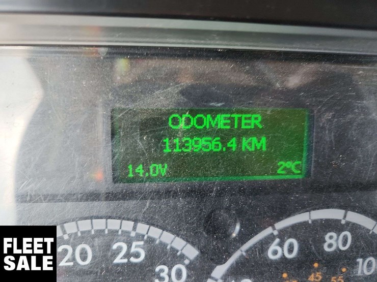 2020-freightliner-m2-106-image-7