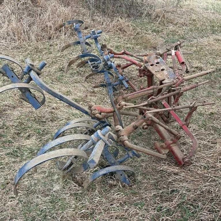 2 row cultivator