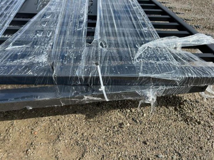 unused-(1)-set-of-greatbear-20-ft-dual-swing-image-7