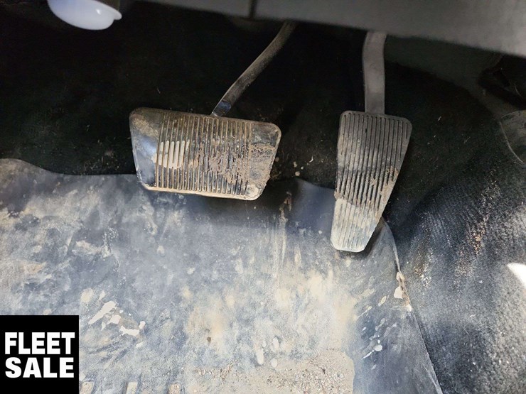 2015-dodge-2500-image-13