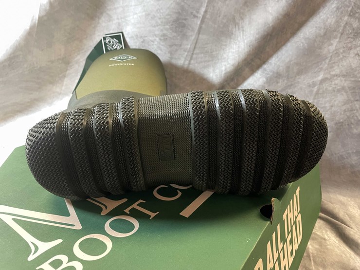 #10124-•-muck-boots-edgewater-all-purpose-knee-high-boot-image-6