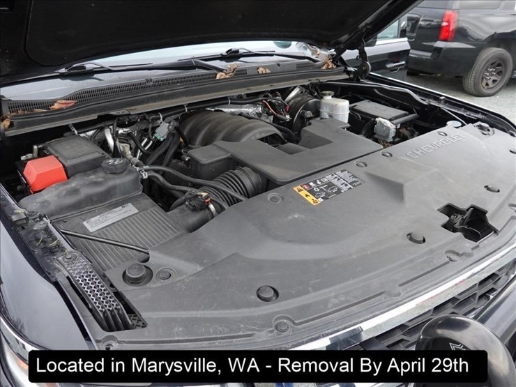 2017-chevrolet-tahoe-image-24