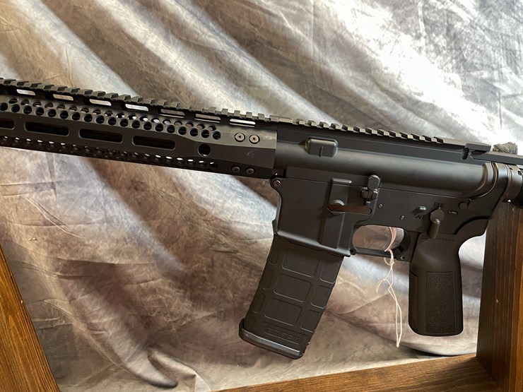 #10060-•-watch-tower-15m,-556-nato-semi-auto-rifle,-sn:-t15mwt02273-image-12