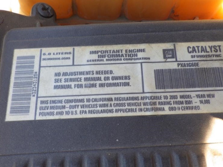 2003-chevrolet-2500hd-image-13