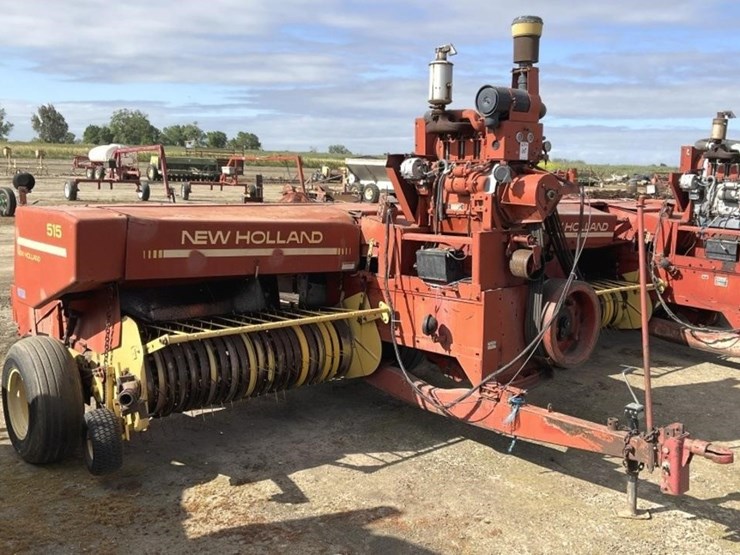 new-holland-515-image-1
