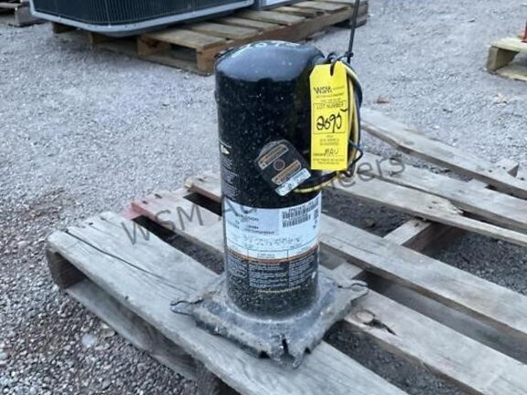 emerson-copeland-2-stage-scroll-compressor-image-1