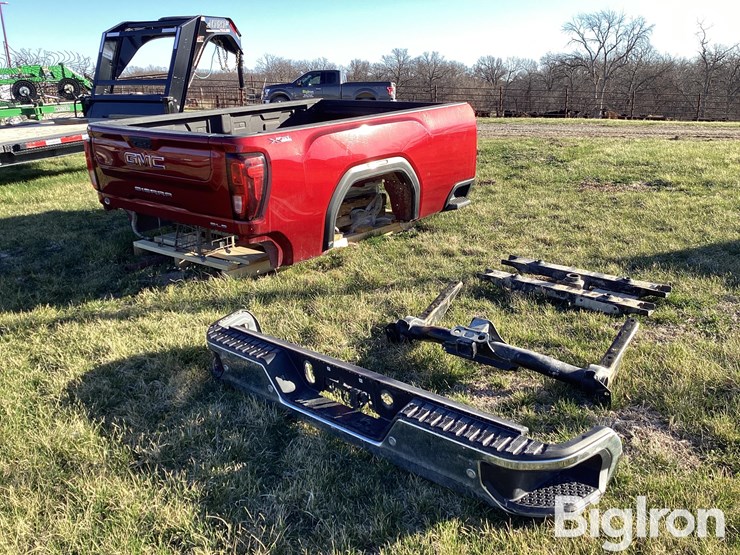 gmc-sierra-2500-image-5